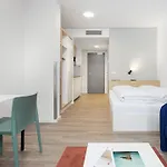 Smartments Frankfurt Airport 3* Frankfurt am Main