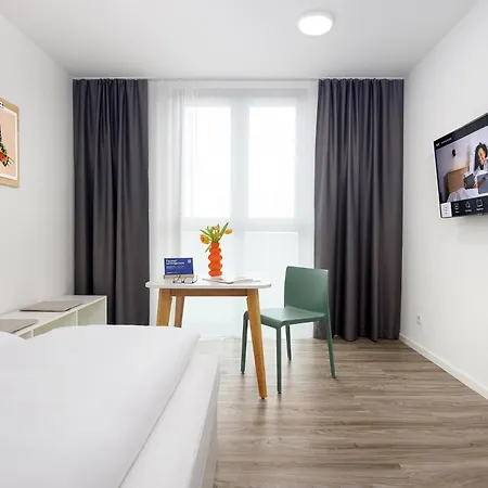 Aparthotel Smartments Frankfurt Airport 3*