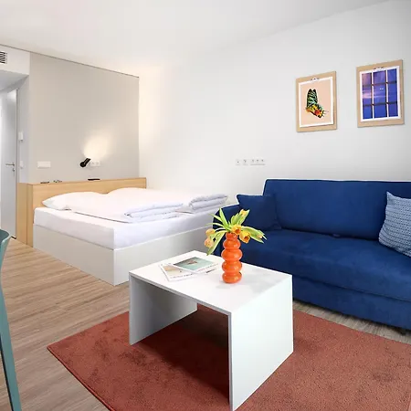 Smartments Frankfurt Airport 3*
