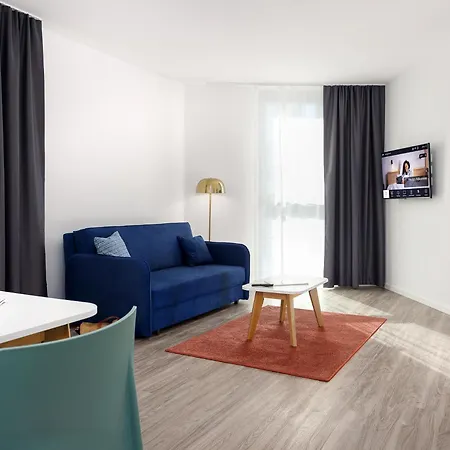 Aparthotel Smartments Frankfurt Airport 3*